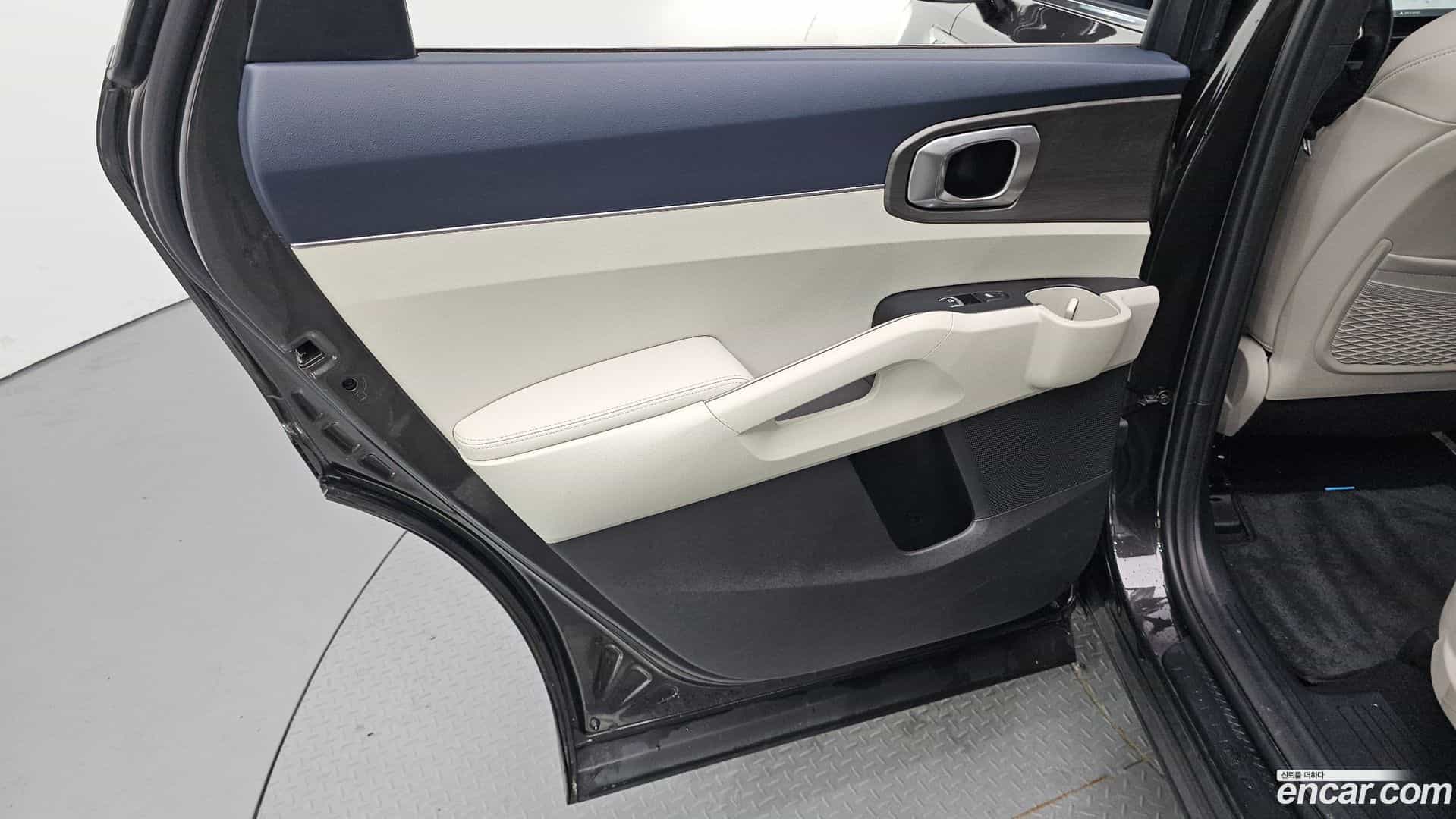 Sorento Kia 2024.3-INNER-035