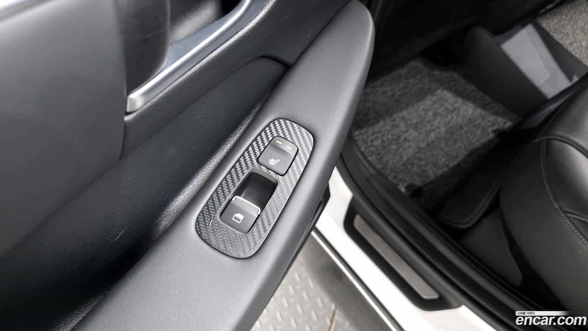 Sonata Hyundai 2019.3-OPTION-023