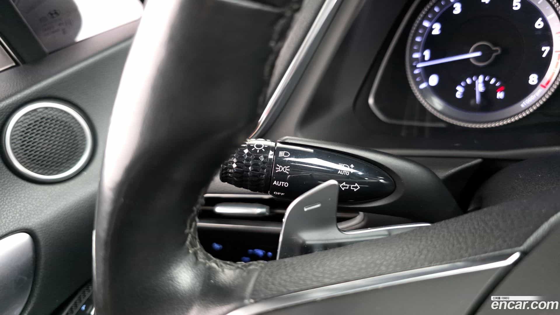 Sonata Hyundai 2019.3-OPTION-024