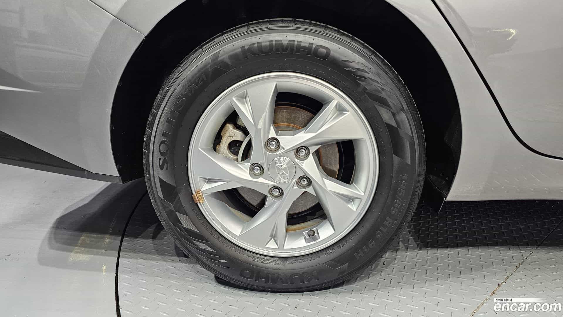 AVANTE Hyundai 2022.1-OUTER-005