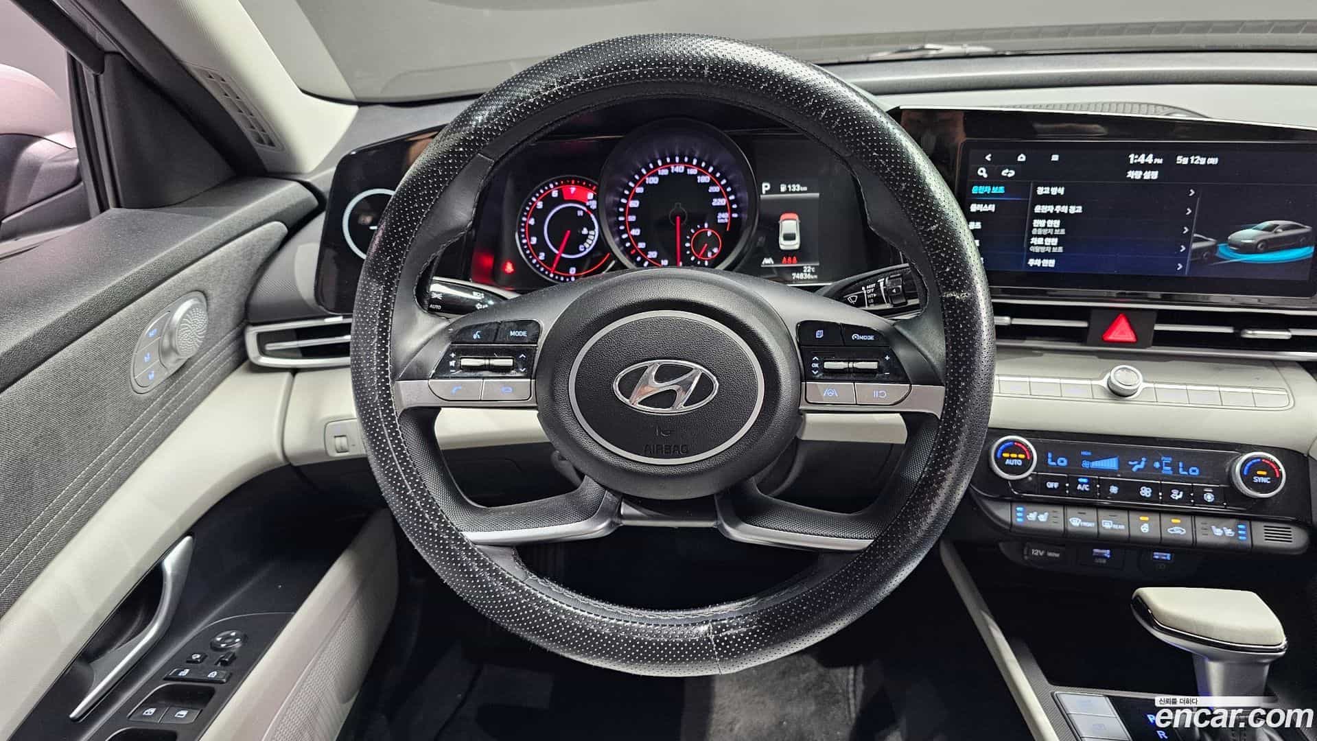 AVANTE Hyundai 2022.1-OPTION-016