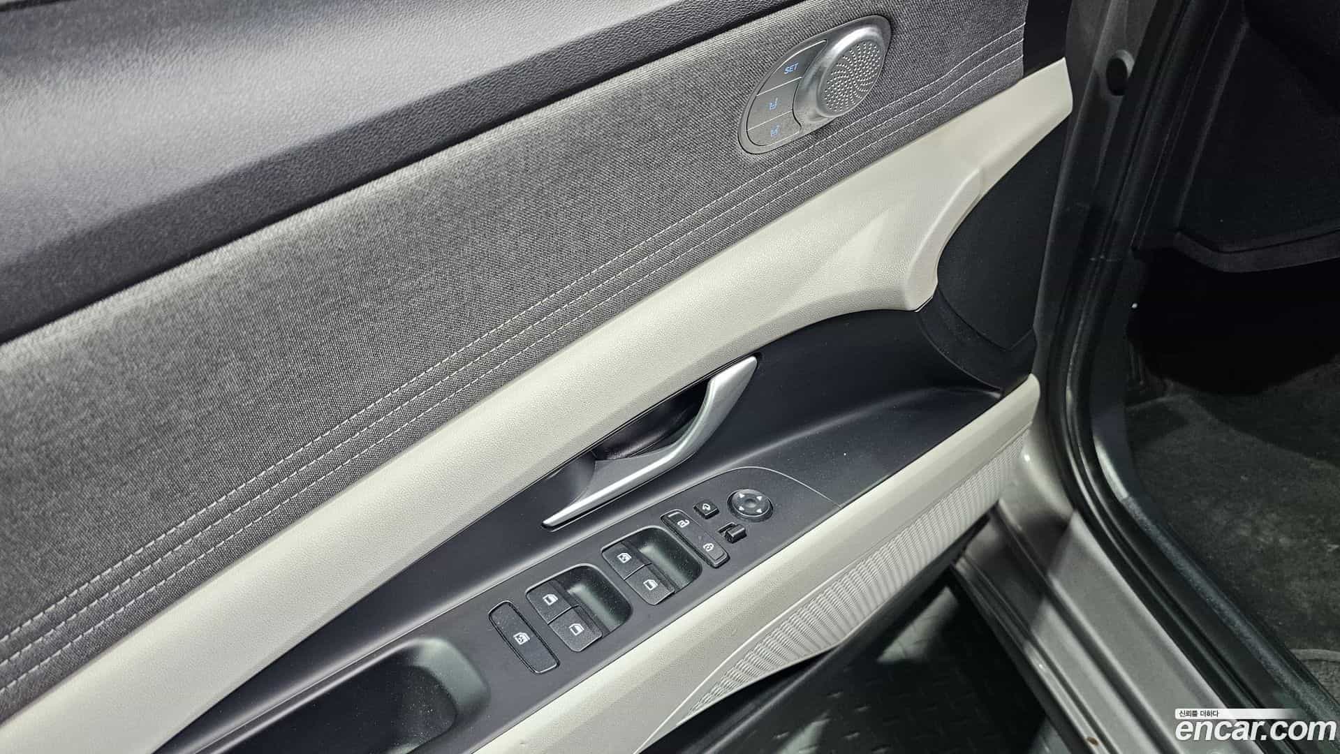 AVANTE Hyundai 2022.1-OPTION-019