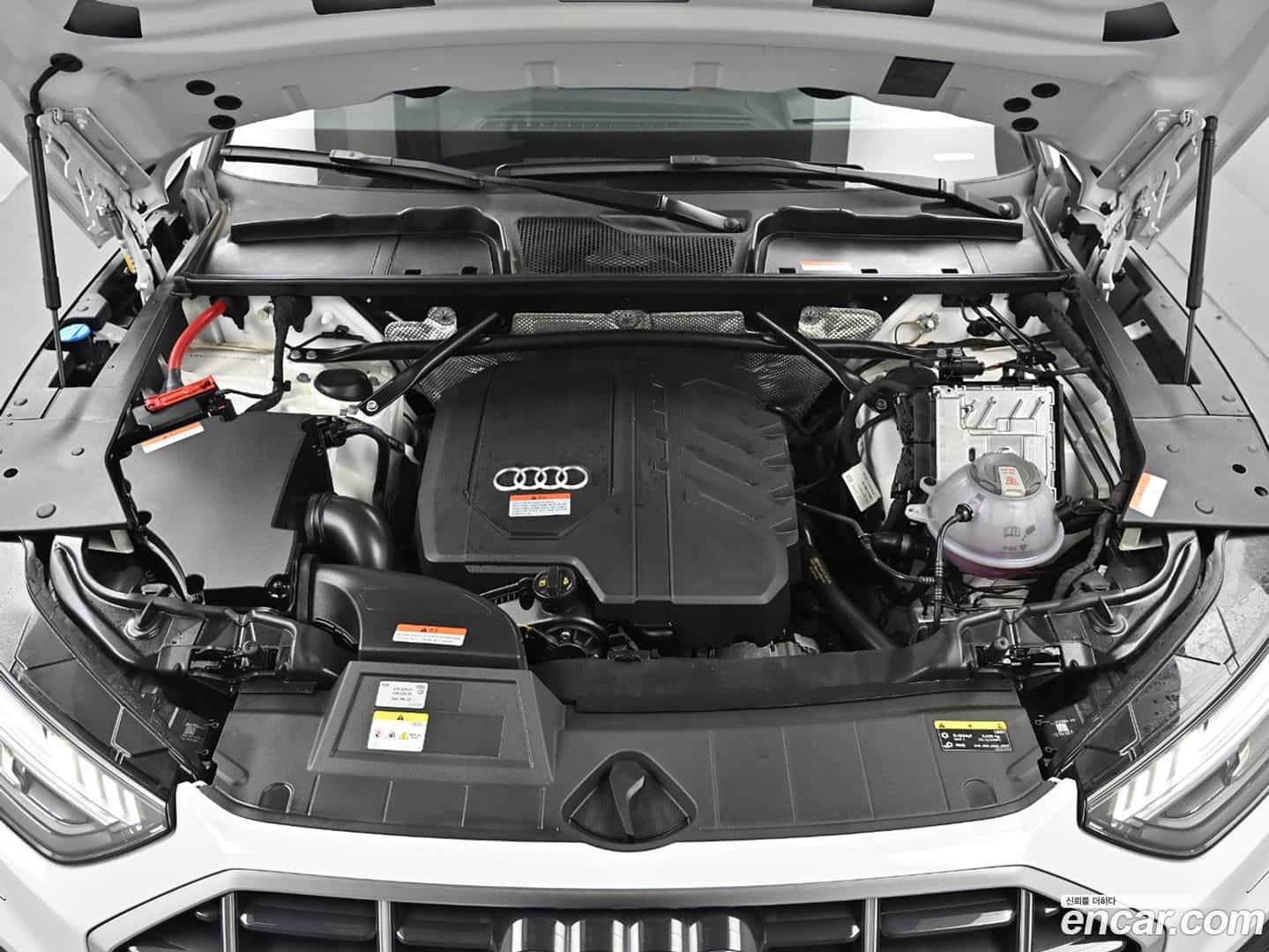 Q5 Audi 2023.11-OUTER-006
