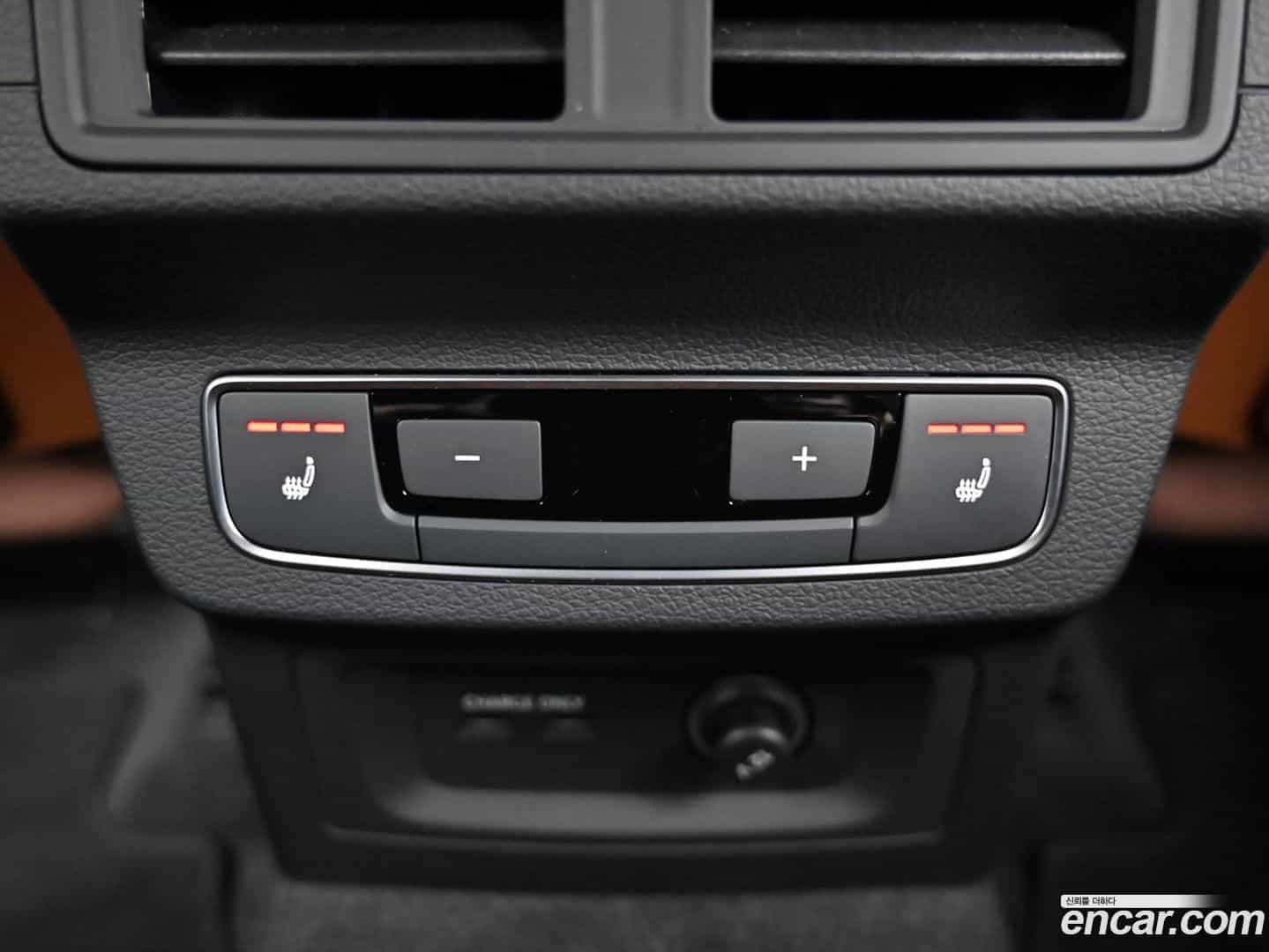 Q5 Audi 2023.11-OPTION-020