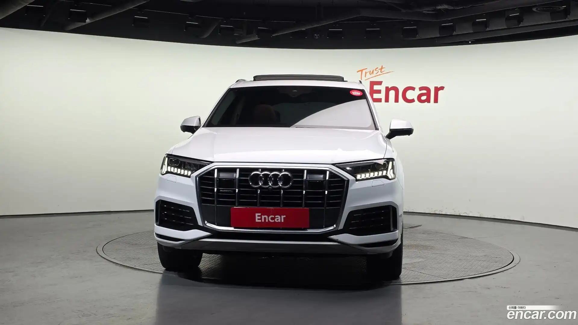 Q7 Audi 2020.4-OUTER-003