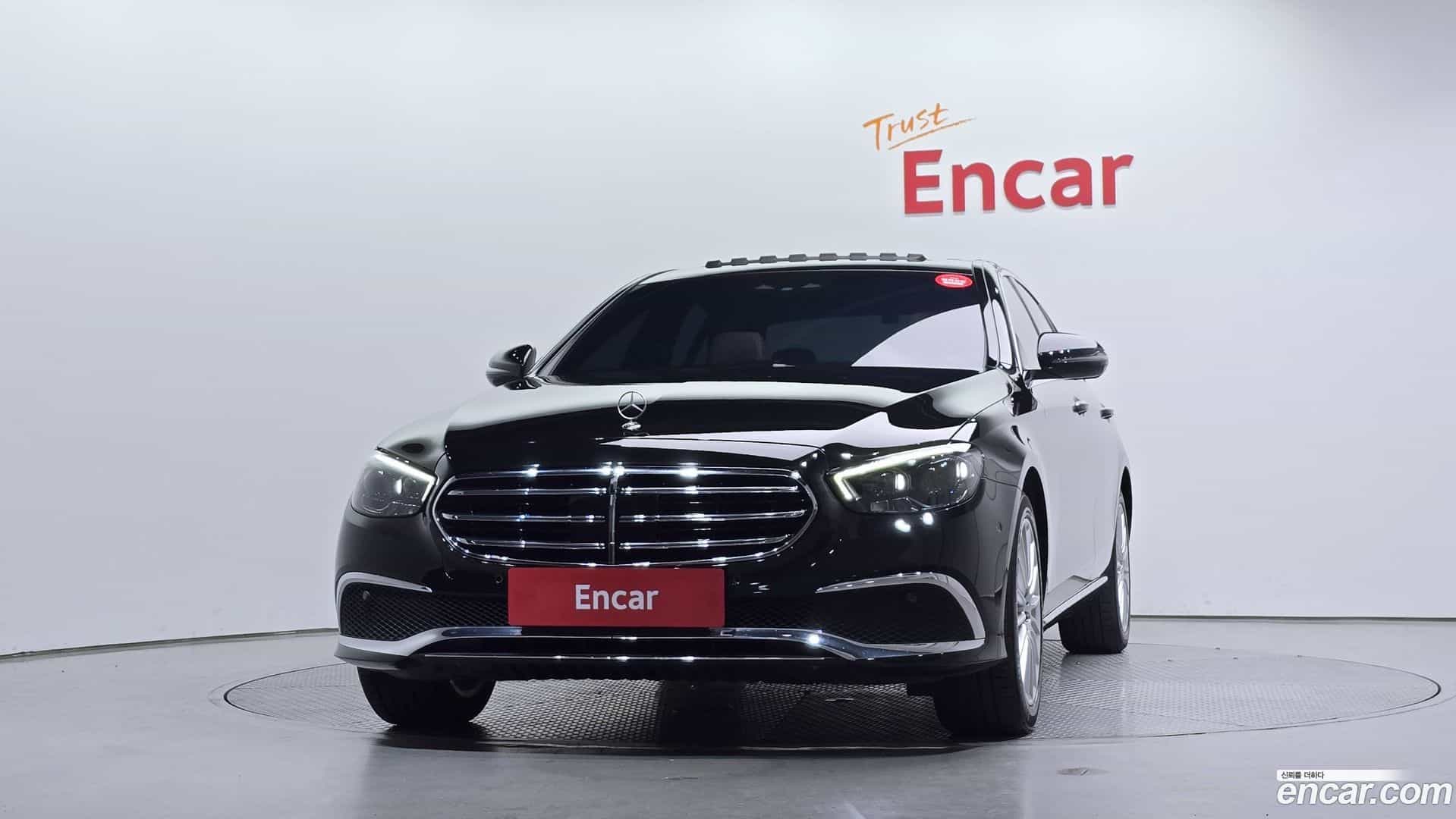E-Class Mercedes-Benz 2021.2-OUTER-003