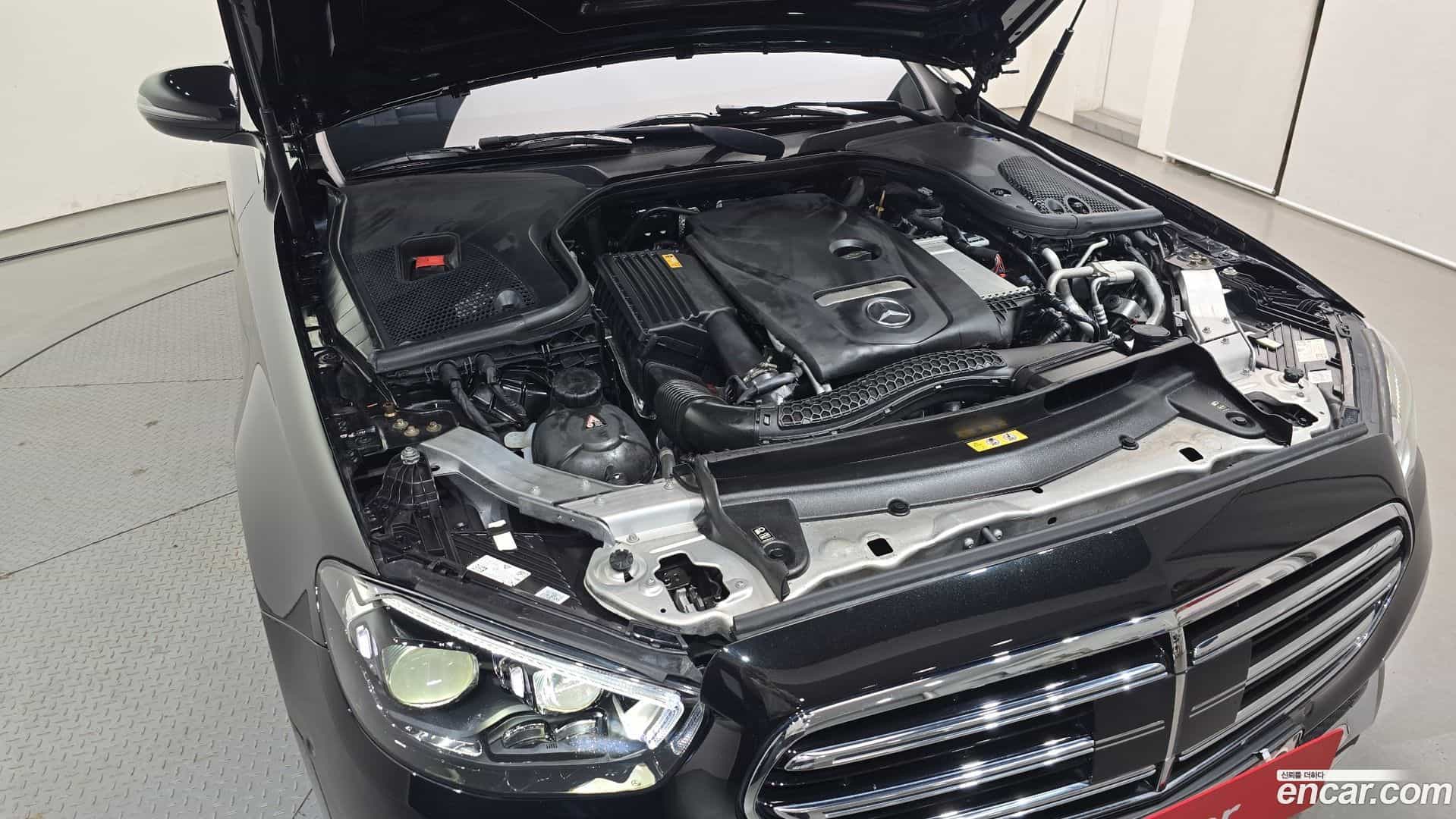 E-Class Mercedes-Benz 2021.2-OUTER-006