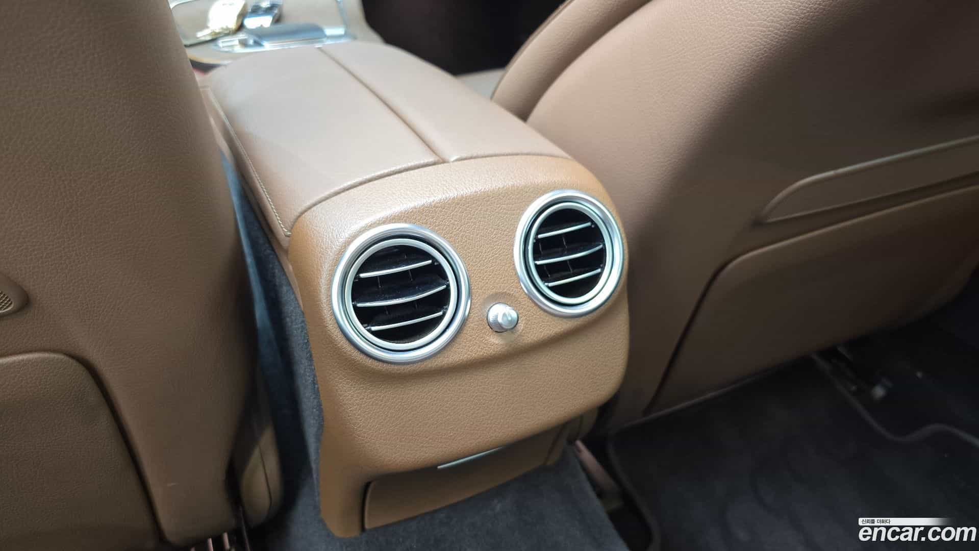 E-Class Mercedes-Benz 2021.2-OPTION-022