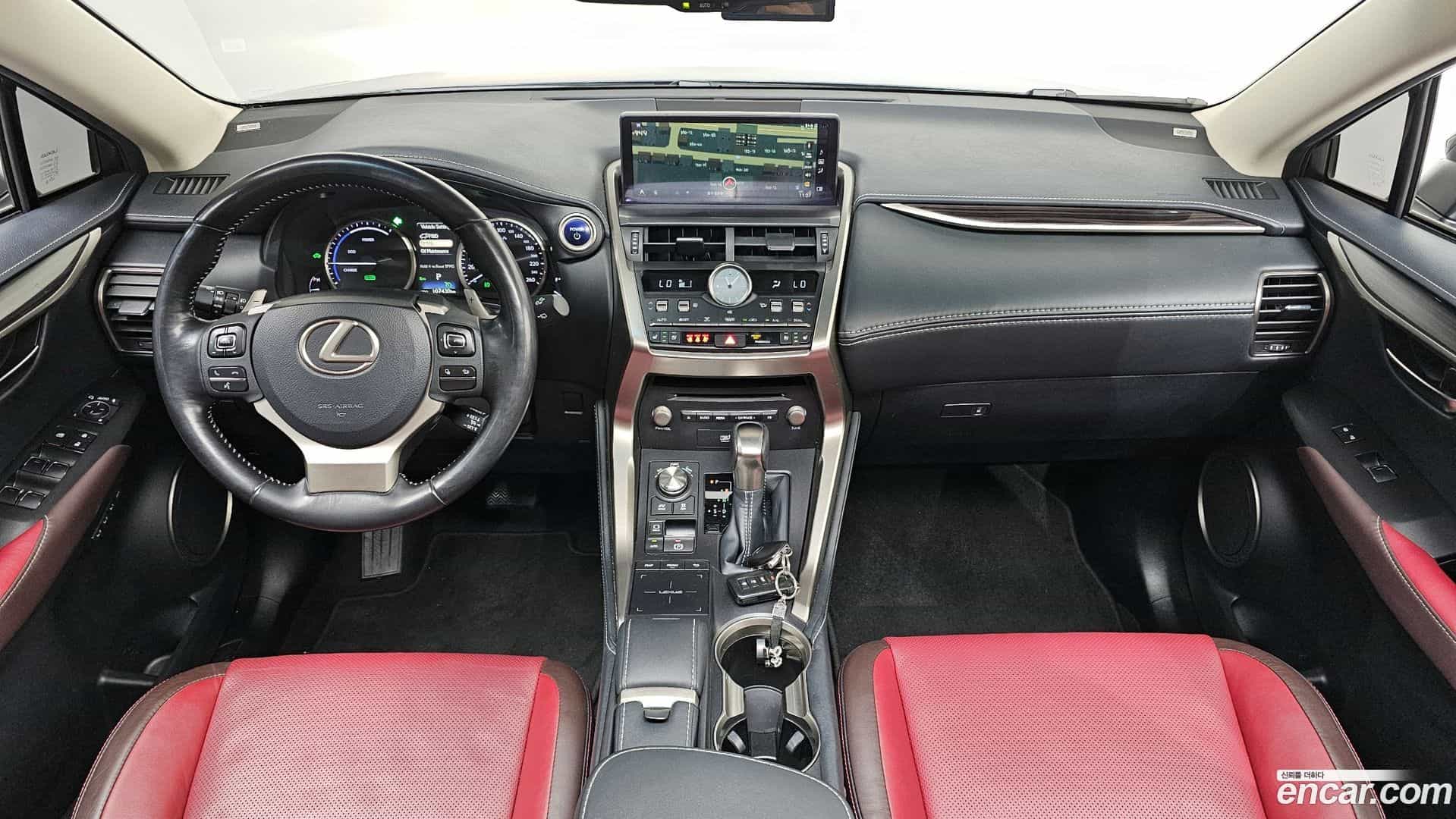 NX Lexus 2017.11-INNER-007