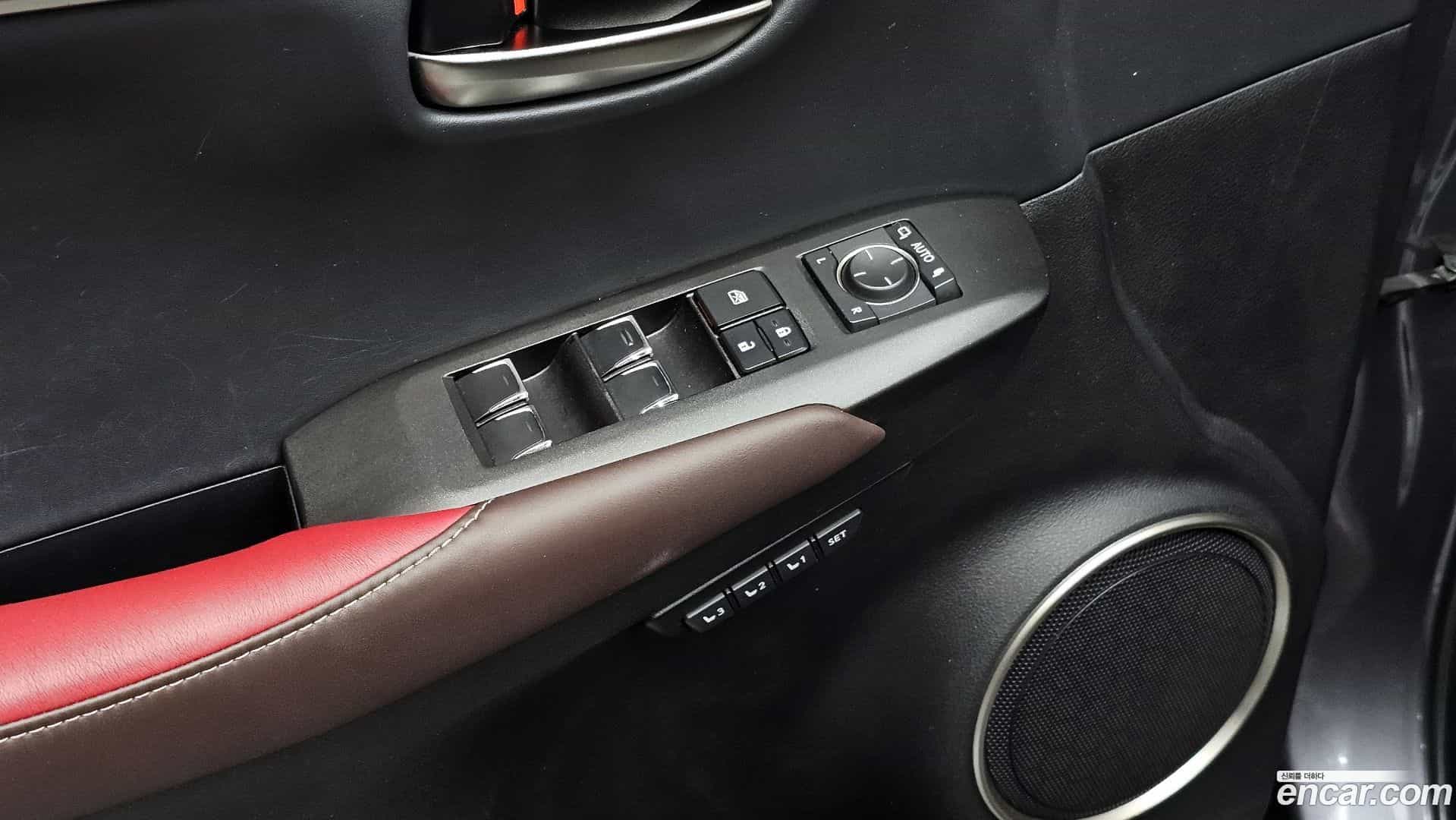 NX Lexus 2017.11-OPTION-022