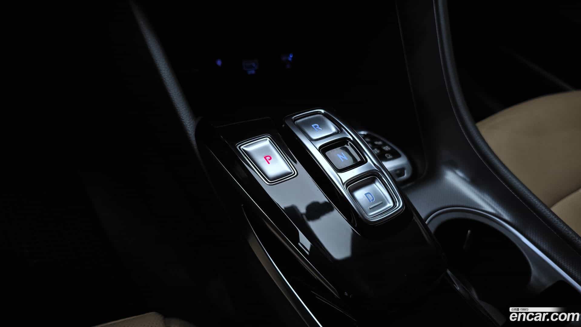 Sonata Hyundai 2020.3-INNER-009