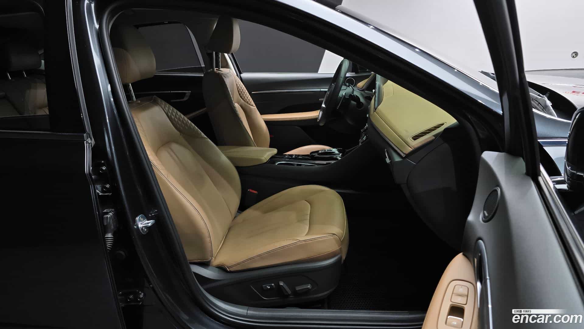 Sonata Hyundai 2020.3-INNER-036
