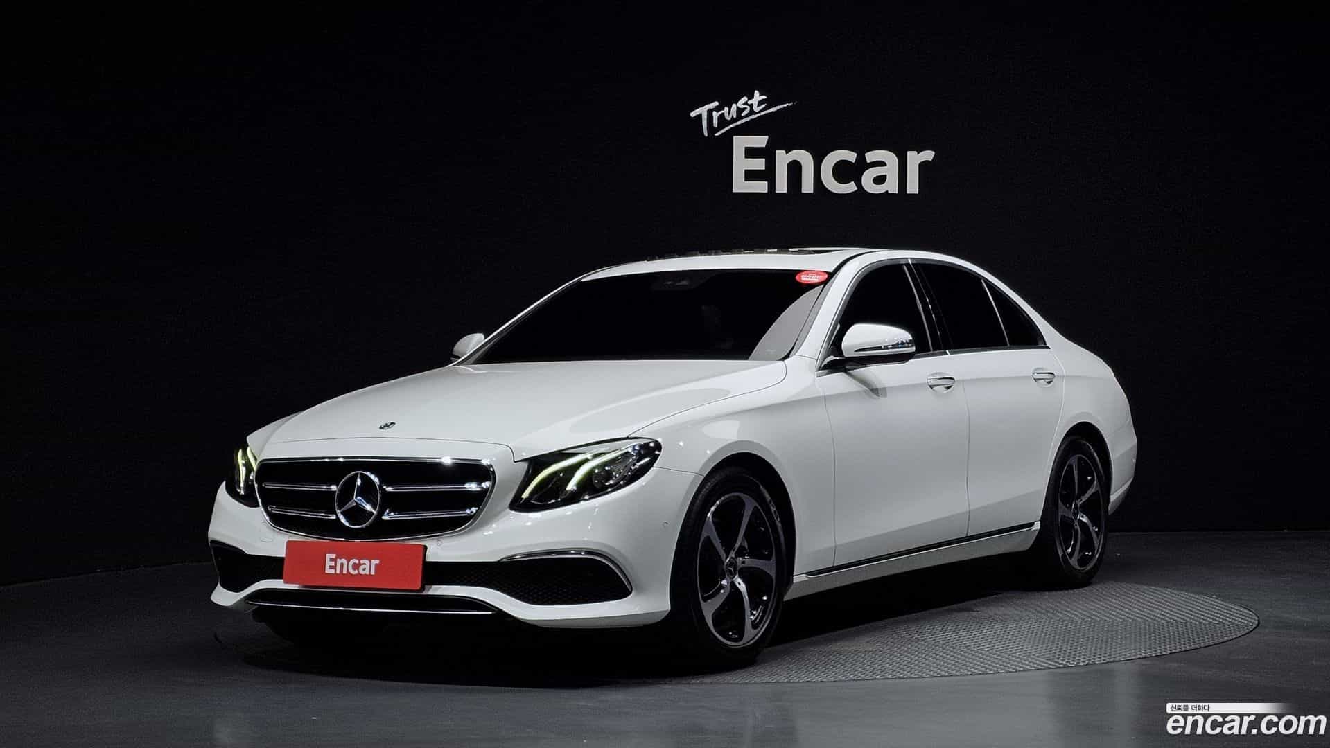 E-Class Mercedes-Benz 2020.0-OUTER-001
