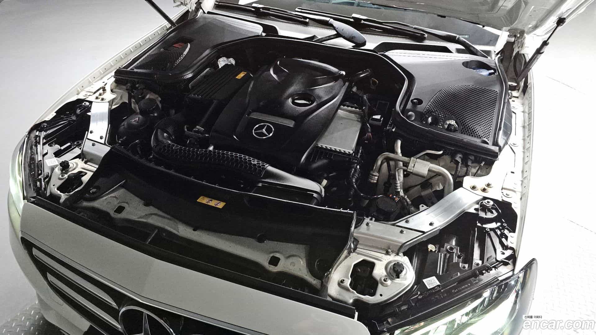 E-Class Mercedes-Benz 2020.0-OUTER-006