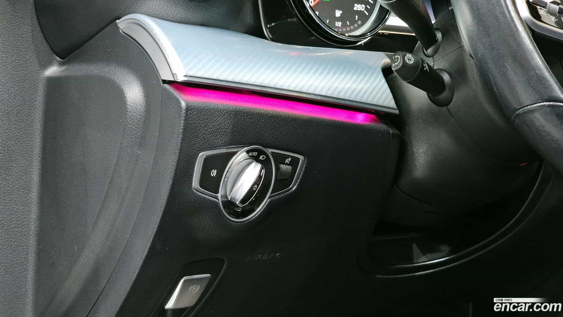 E-Class Mercedes-Benz 2020.0-OPTION-018