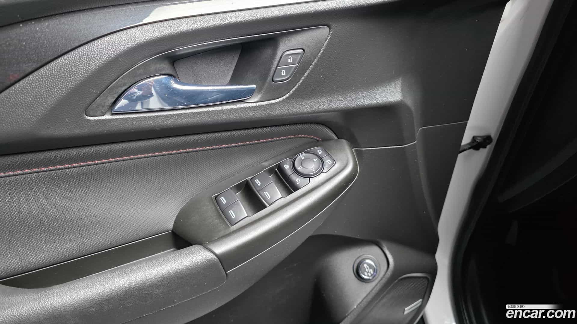 Trailblazer Chevrolet 2020.9-OPTION-048