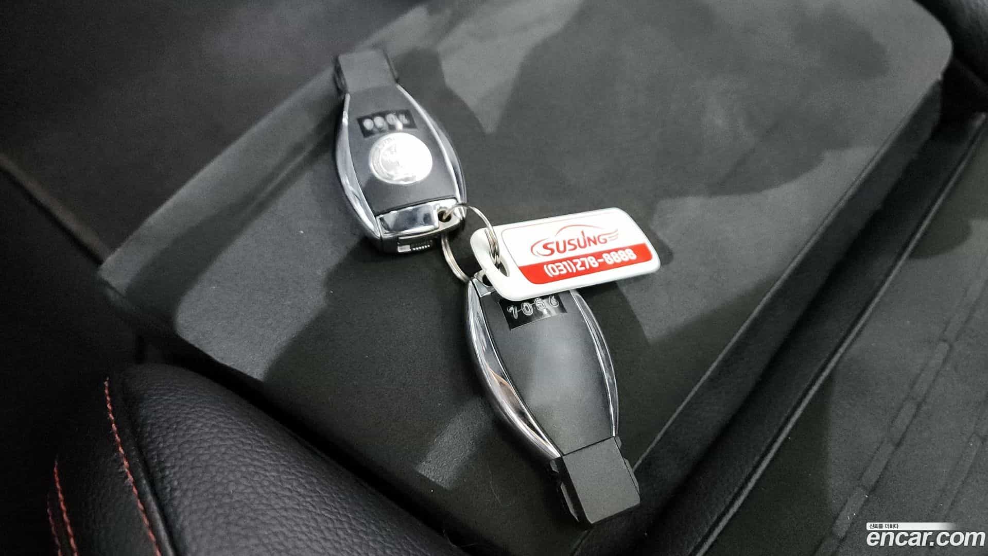 CLA-Class Mercedes-Benz 2018.7-OPTION-019