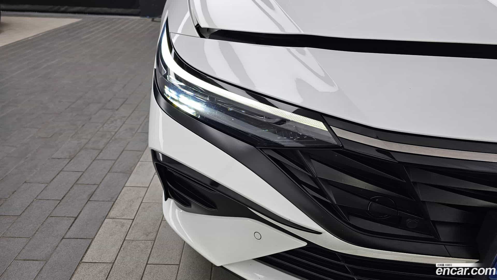 AVANTE Hyundai 2024.1-OUTER-032