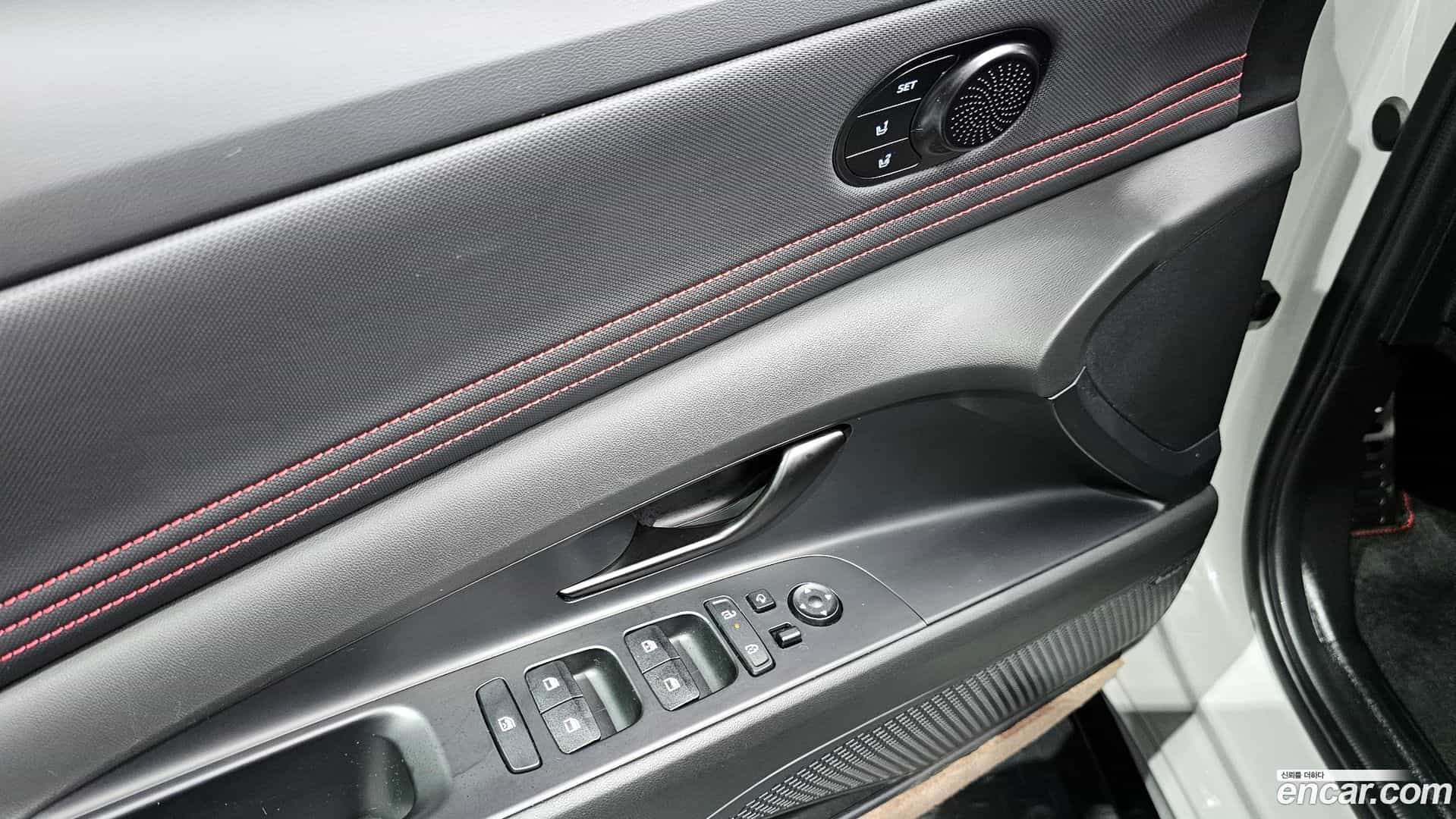 AVANTE Hyundai 2023.9-OPTION-043