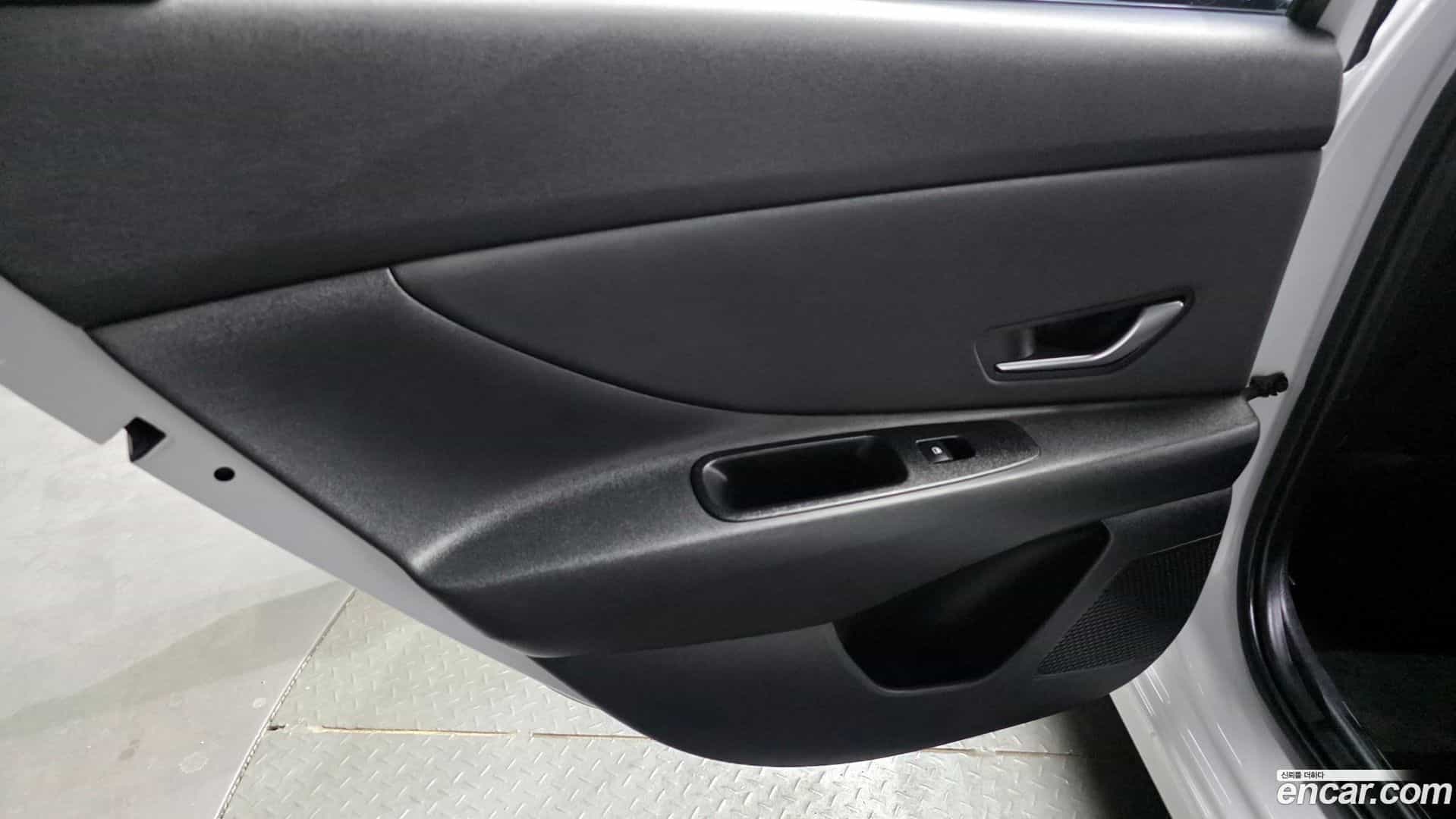 AVANTE Hyundai 2021.7-INNER-035