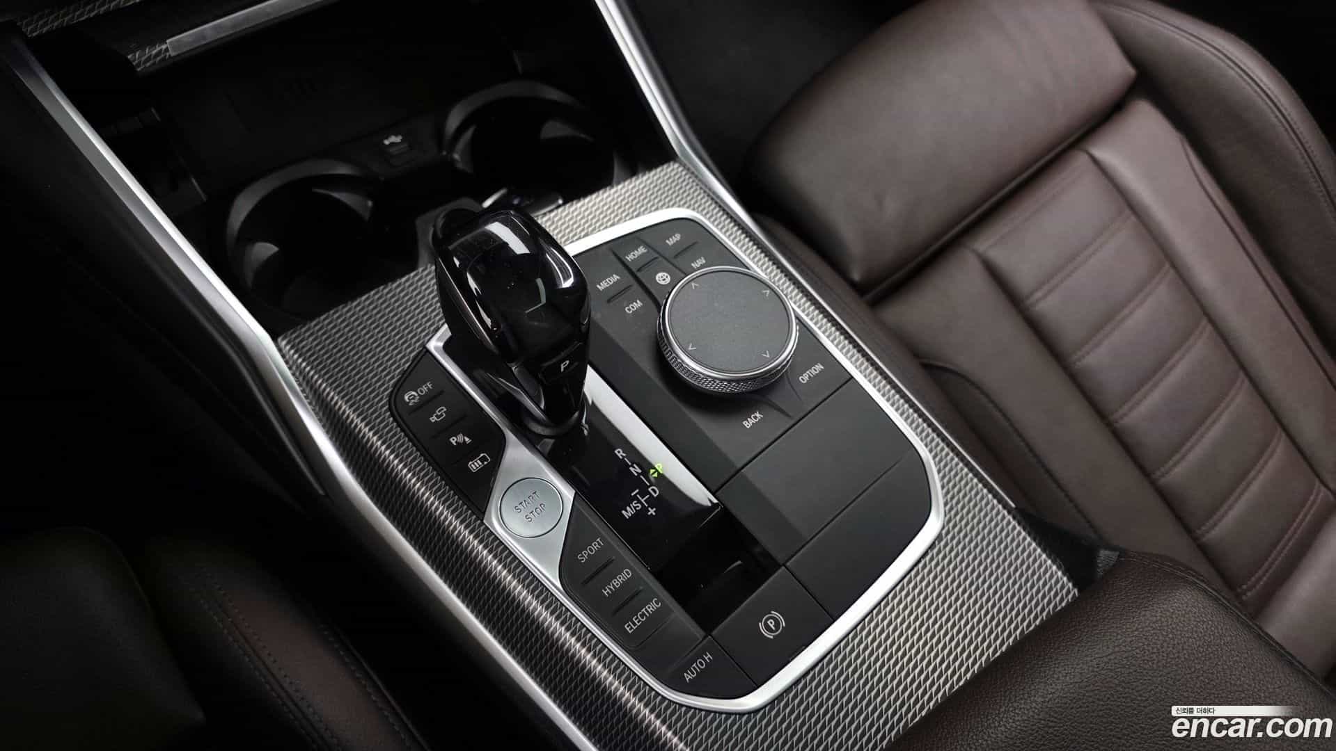 3-Series BMW 2020.11-INNER-009