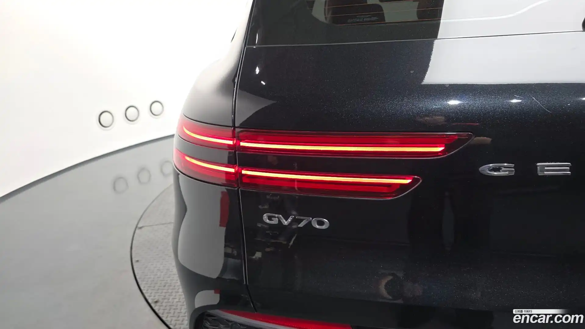 GV70 Genesis 2022.3-OUTER-033