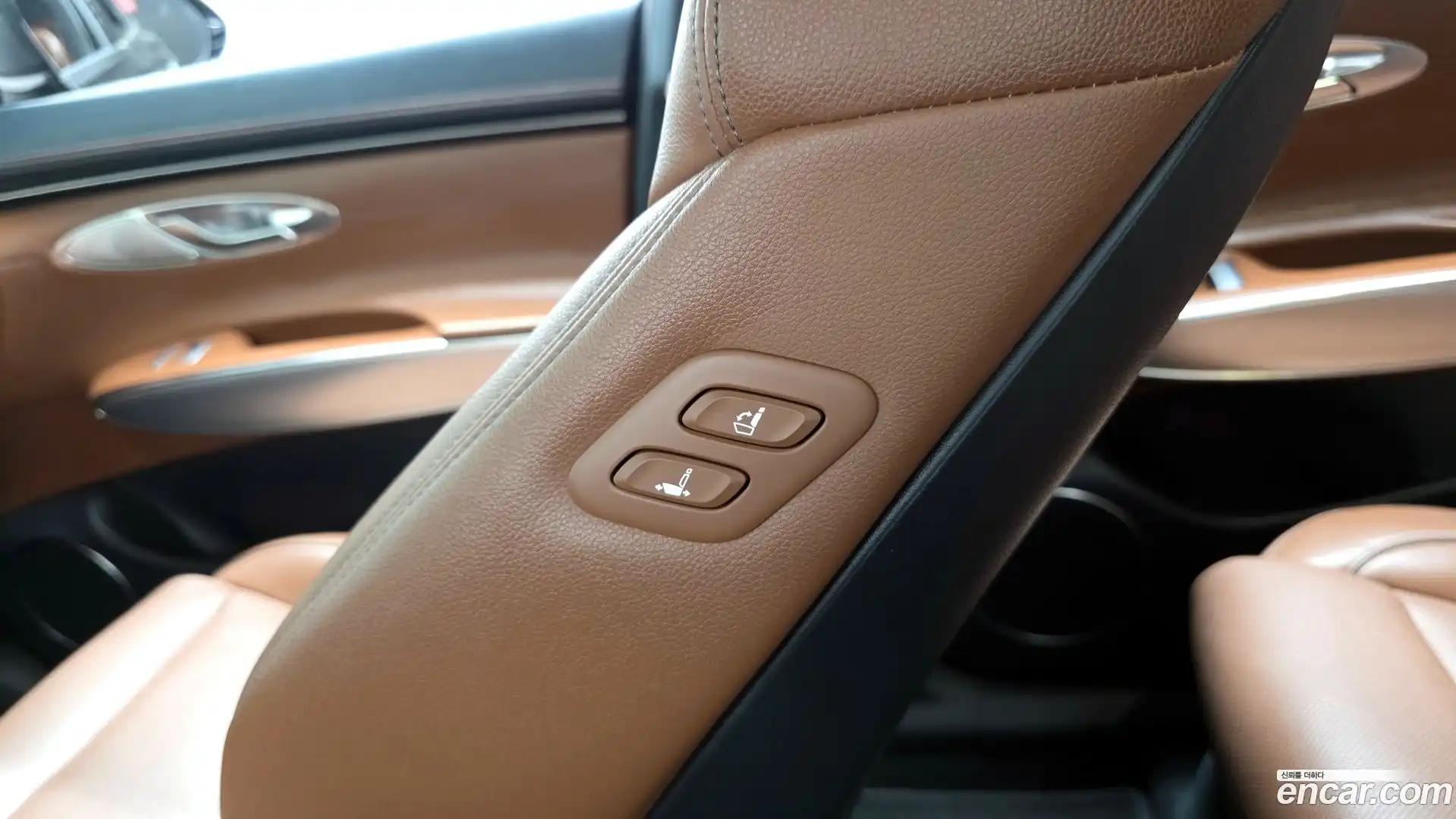 GV70 Genesis 2022.3-OPTION-051