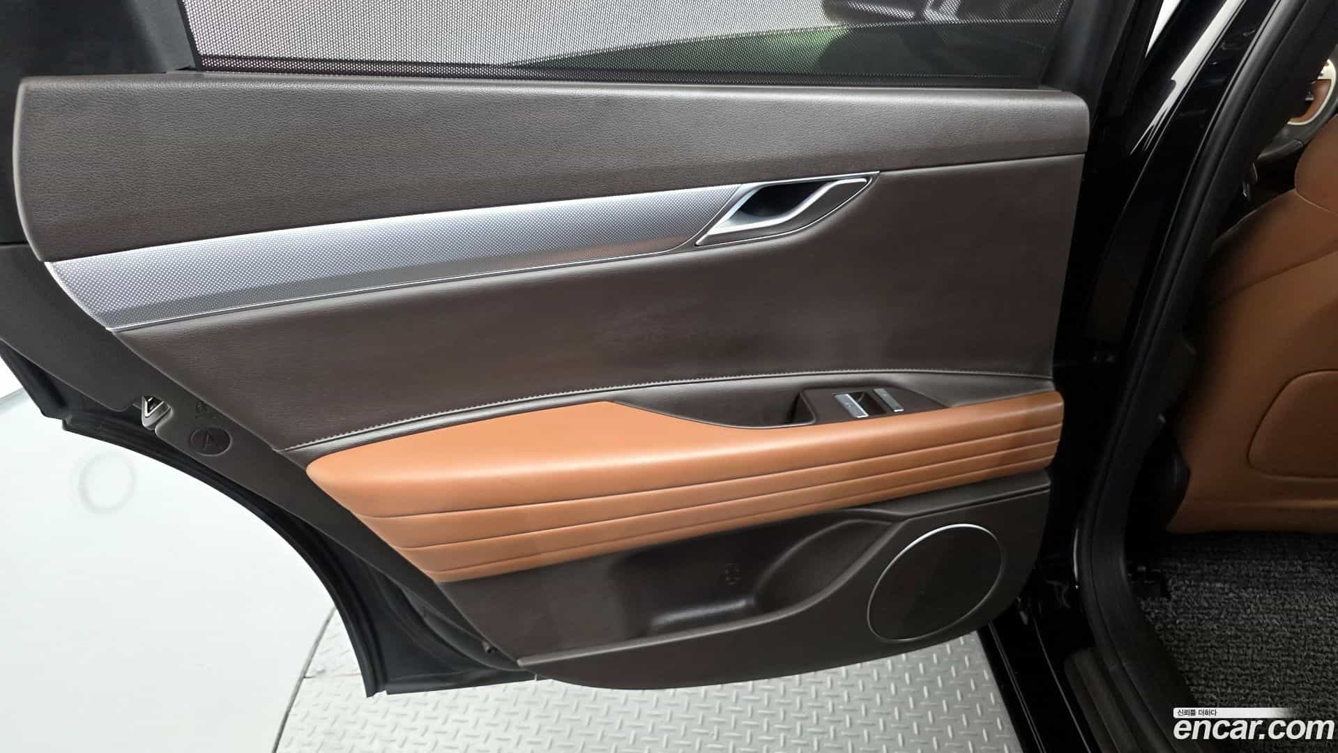 G80 Genesis 2021.4-INNER-035