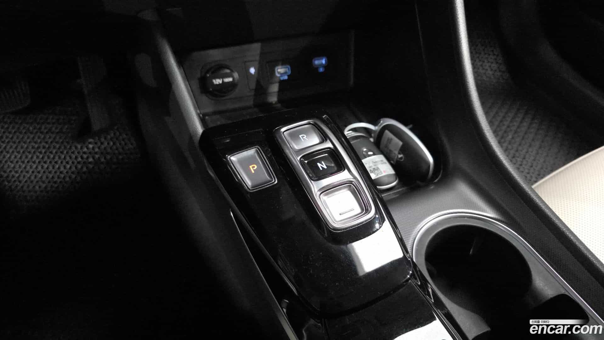 Sonata Hyundai 2020.2-INNER-009