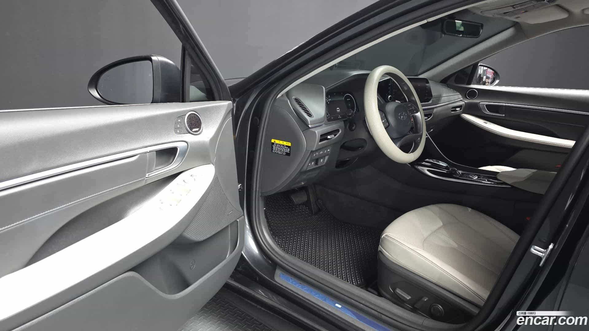 Sonata Hyundai 2020.2-OPTION-015