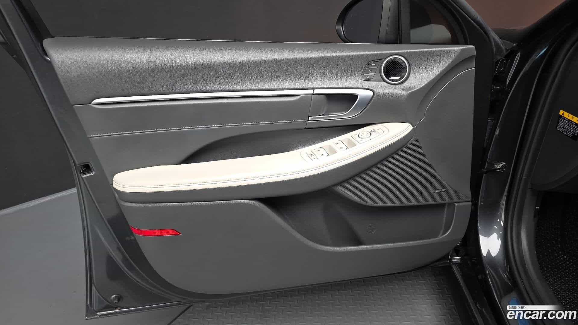 Sonata Hyundai 2020.2-INNER-034