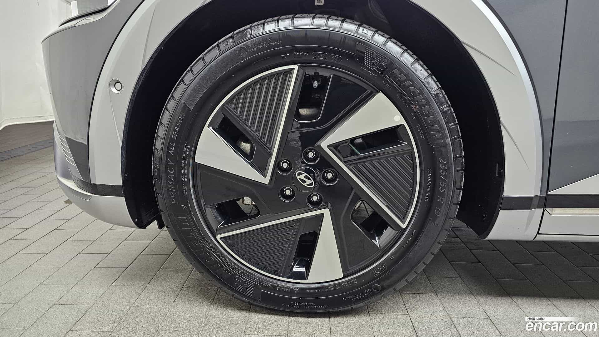 Ioniq5 Hyundai 2024.4-OUTER-005