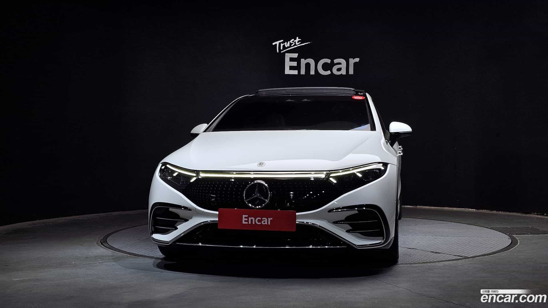 EQS Mercedes-Benz 2023.9-OUTER-003