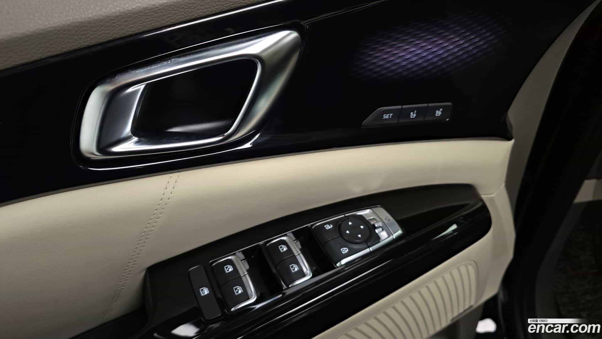 Canival Kia 2022.2-OPTION-024