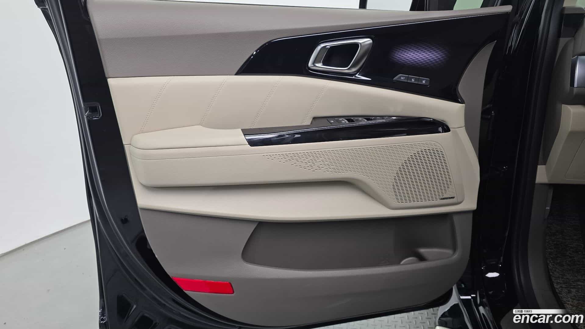 Canival Kia 2022.2-INNER-035