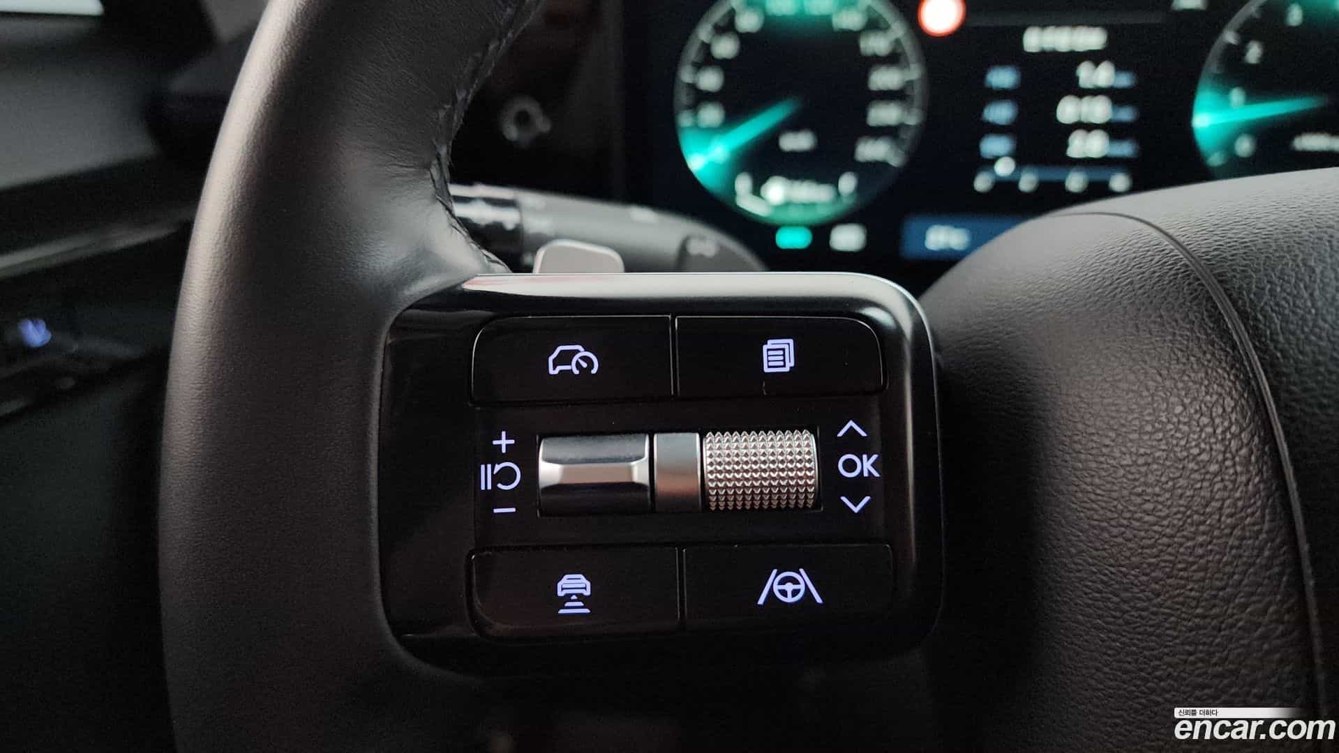 Grandeur Hyundai 2022.11-OPTION-020