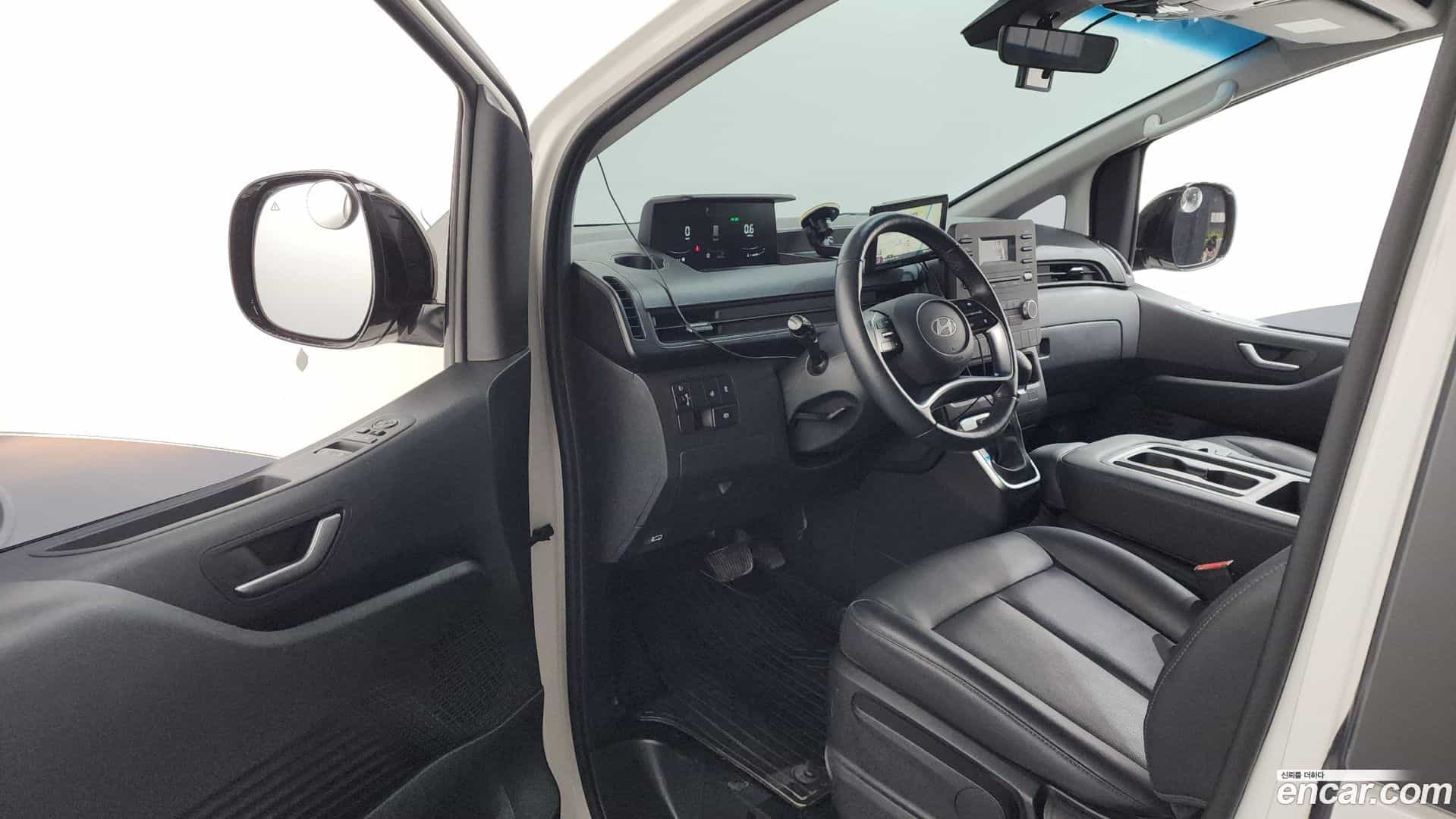 Staria Hyundai 2024.3-INNER-010