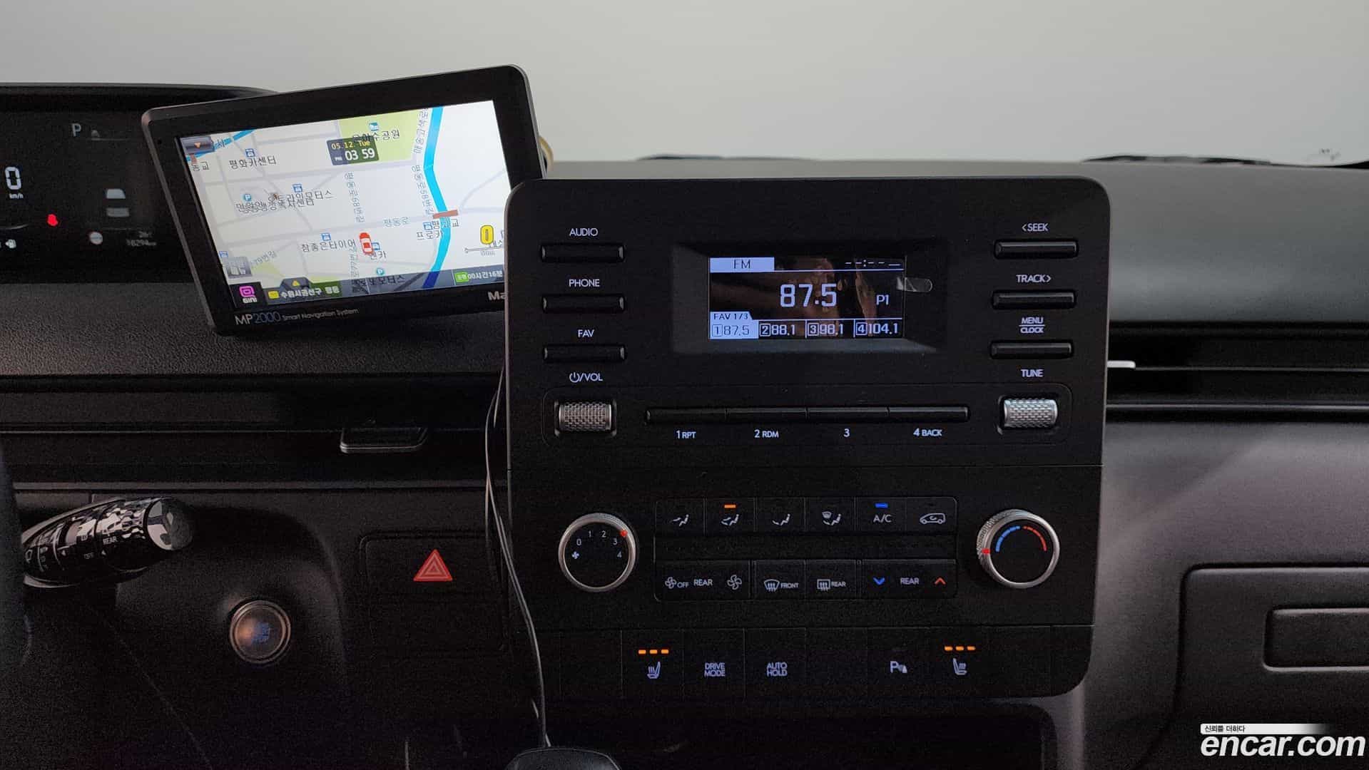 Staria Hyundai 2024.3-OPTION-044
