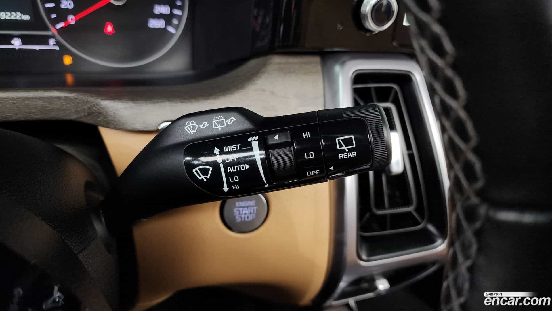 Sorento Kia 2022.0-OPTION-041