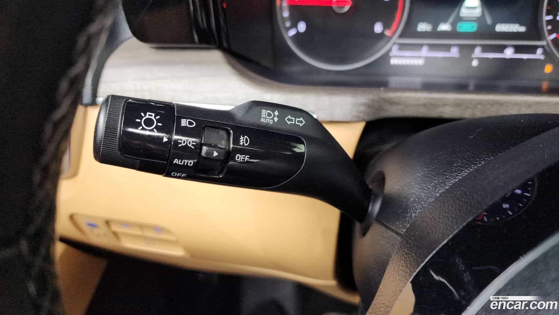 Sorento Kia 2022.0-OPTION-043