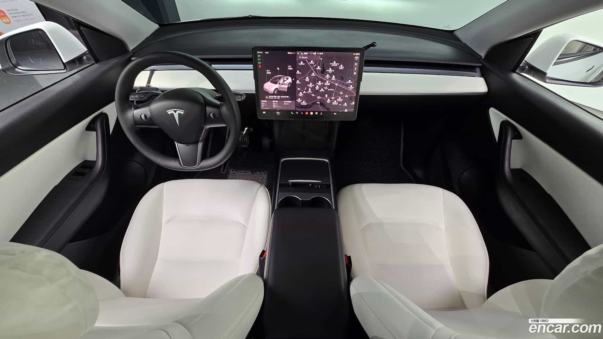 Model Y Tesla 2021.7-INNER-007
