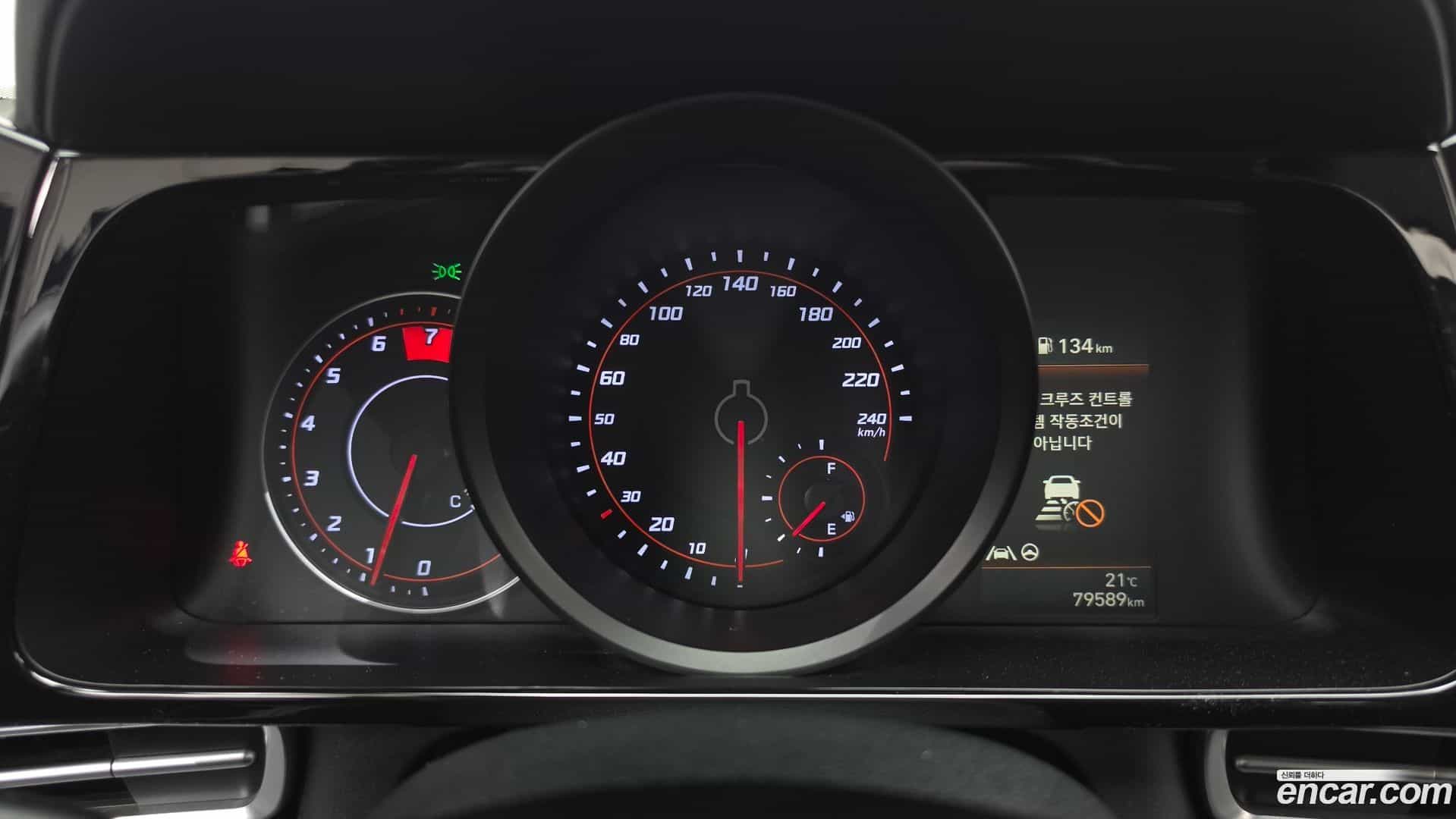 AVANTE Hyundai 2022.3-INNER-008