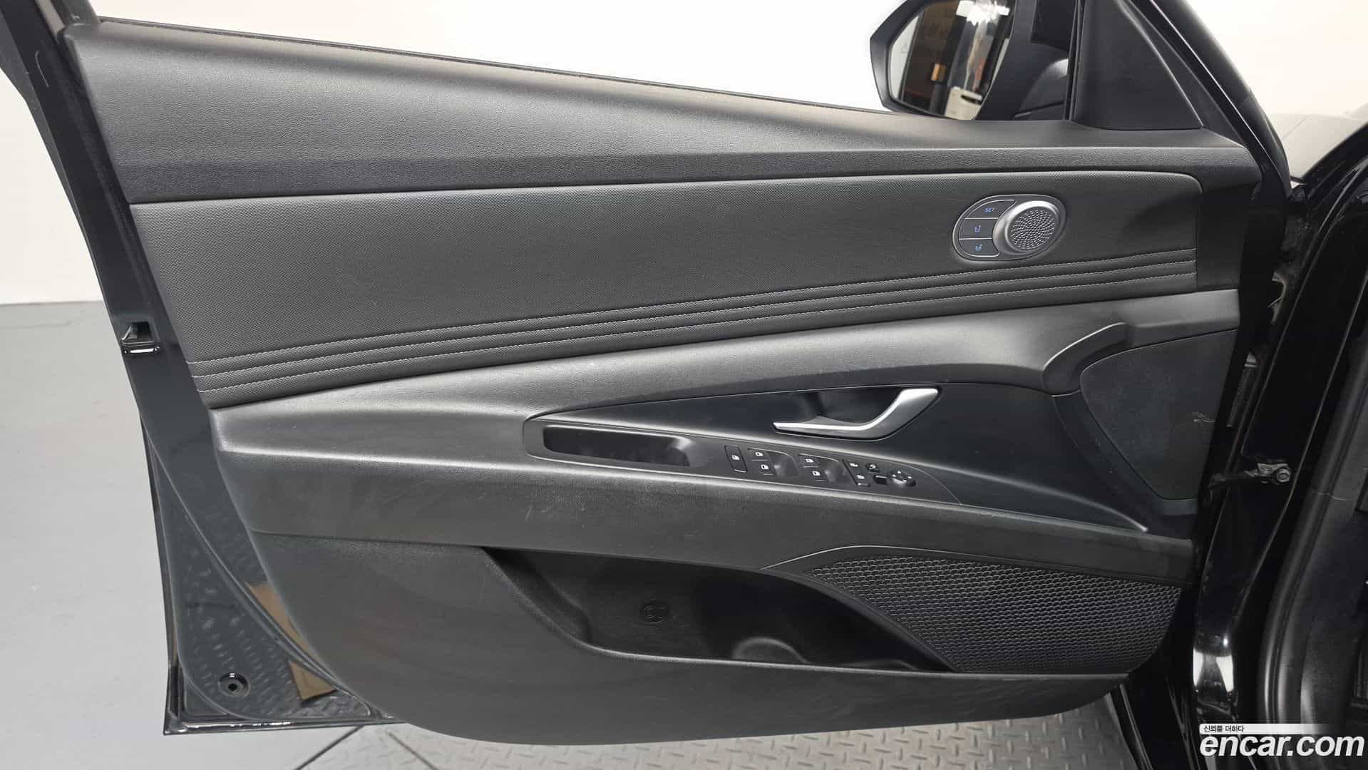 AVANTE Hyundai 2022.3-INNER-034