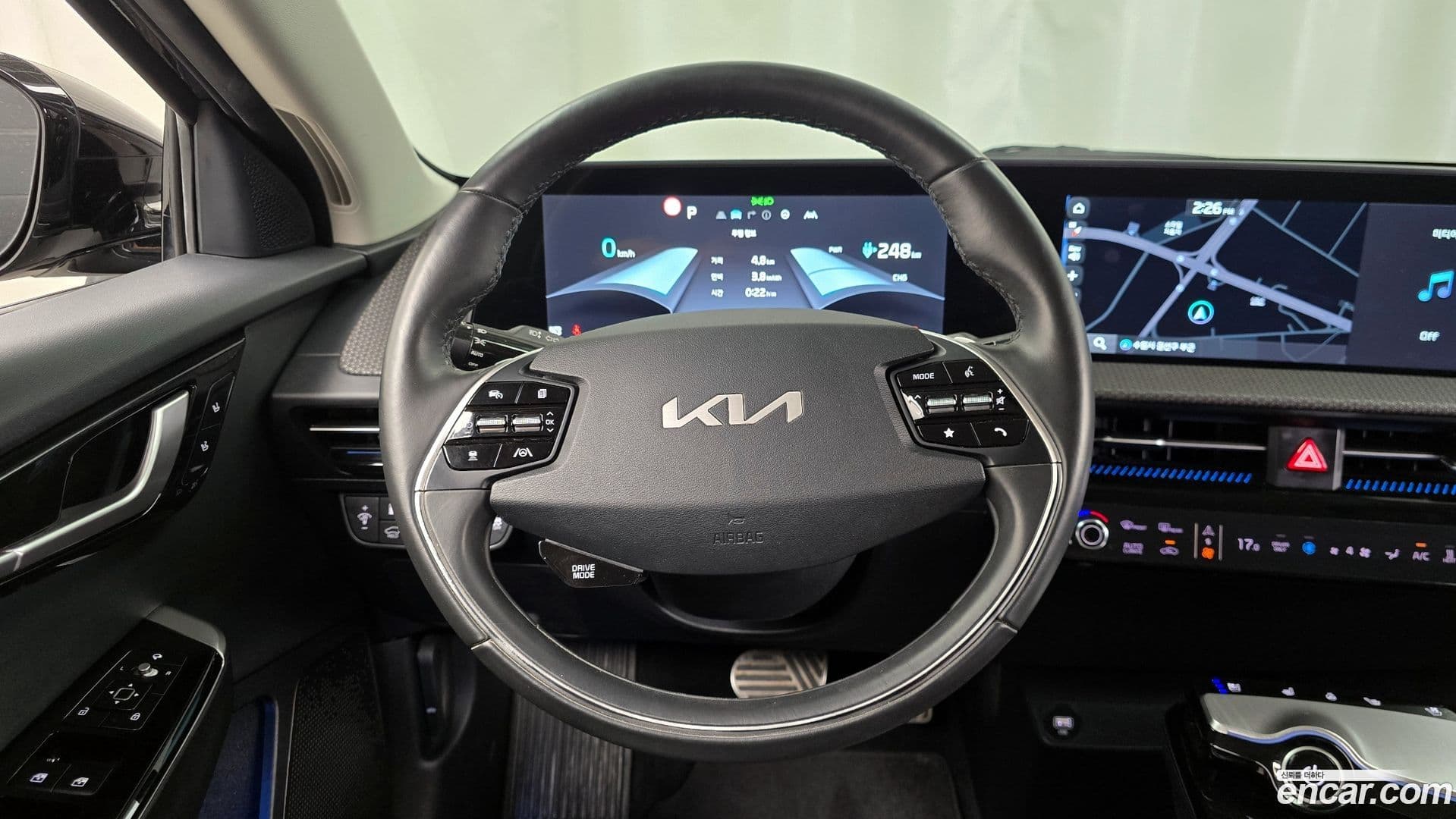 Main__Slider__Photo:EV6 Kia 2021.8-12