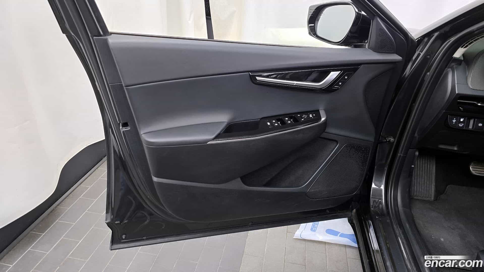 EV6 Kia 2021.8-INNER-034