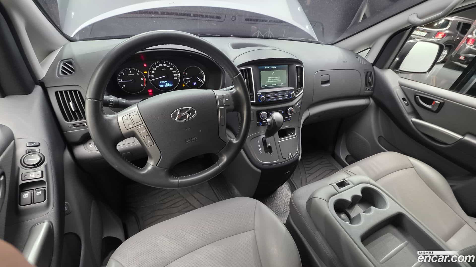 Starex Hyundai 2020.5-INNER-007