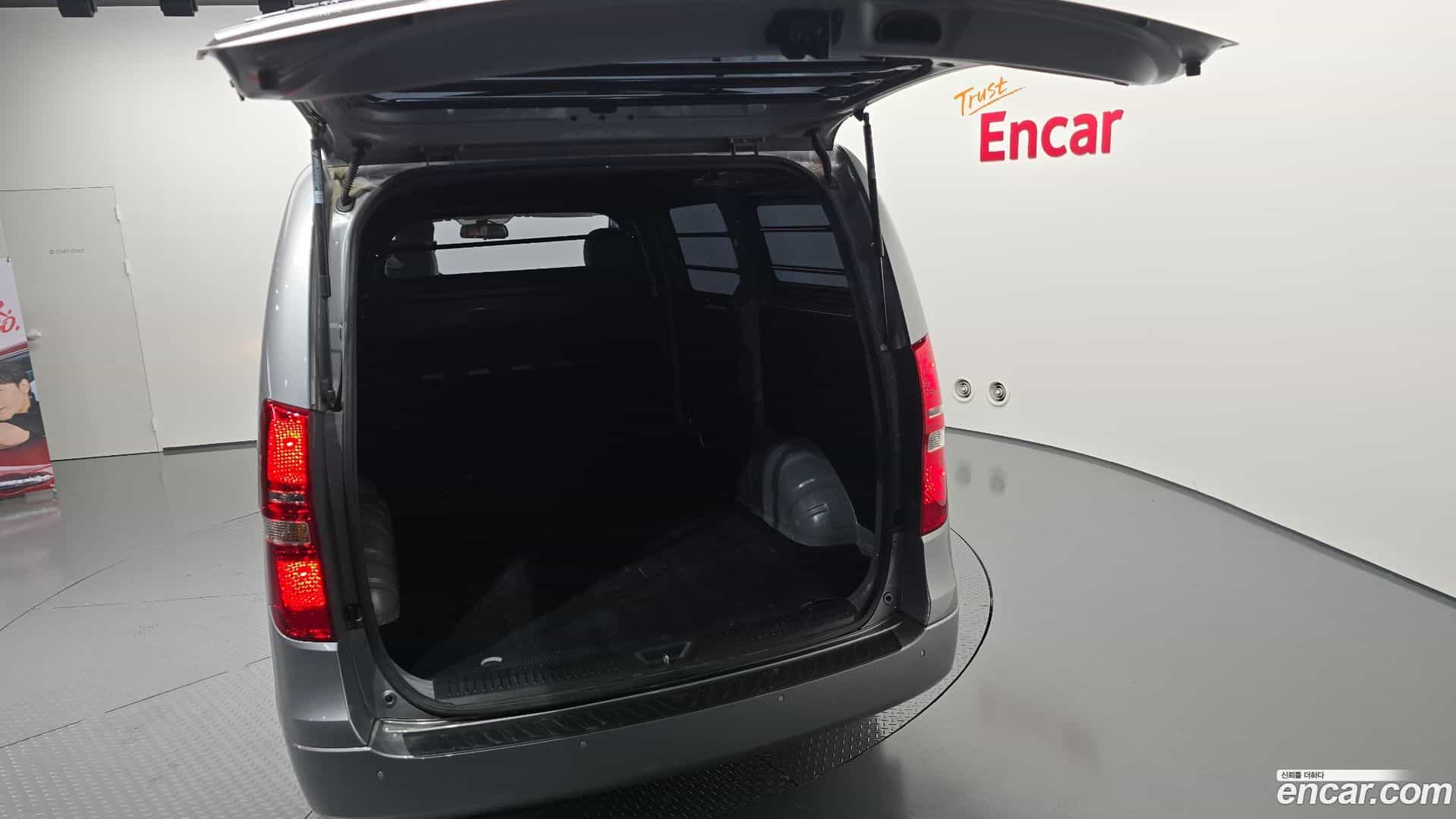 Starex Hyundai 2020.5-OPTION-024