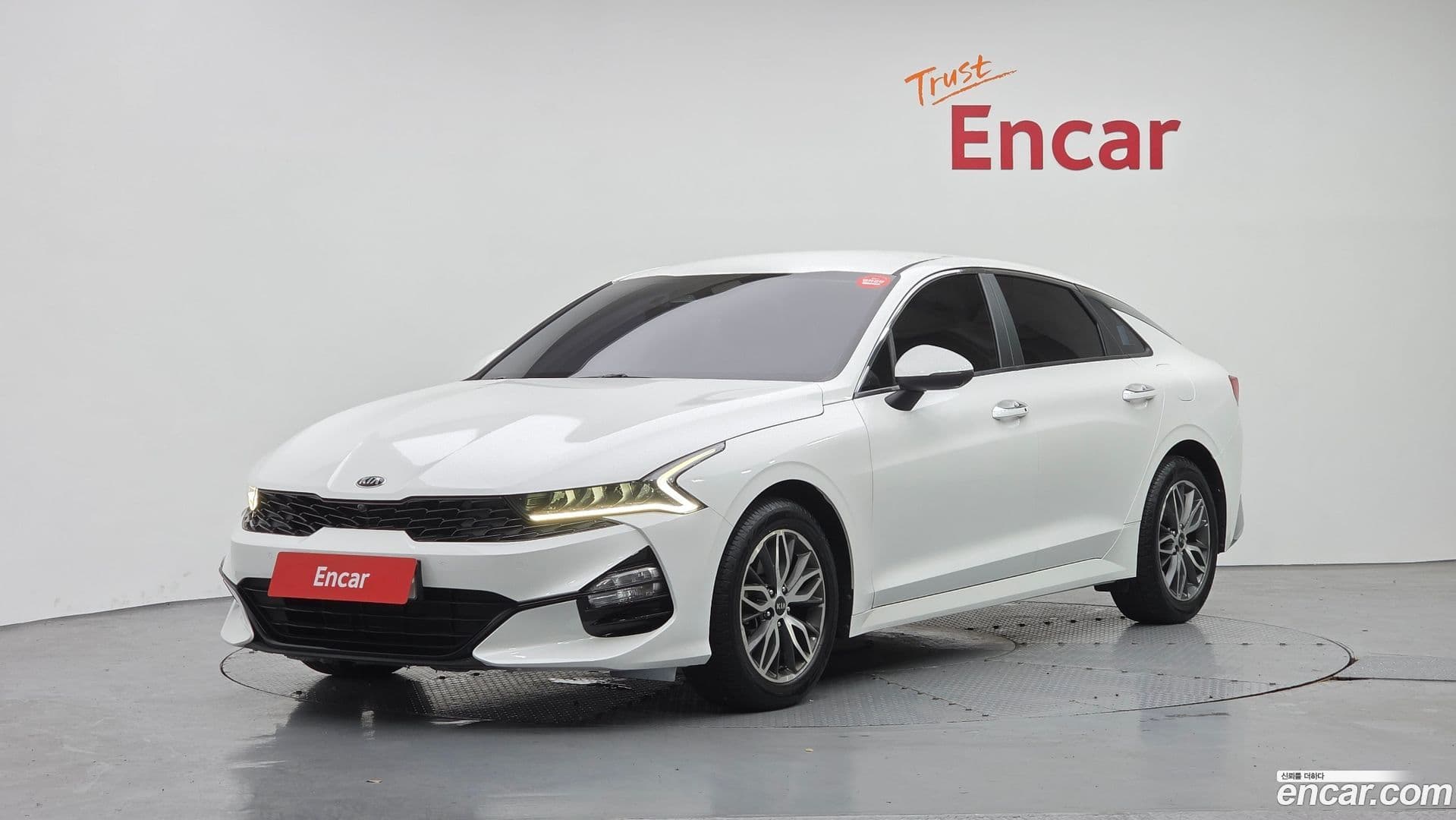 Main__Slider__Photo:K5 Kia 2020.2-0