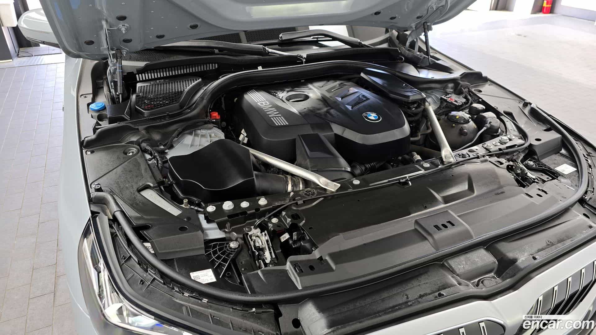 5-Series BMW 2023.10-OUTER-006