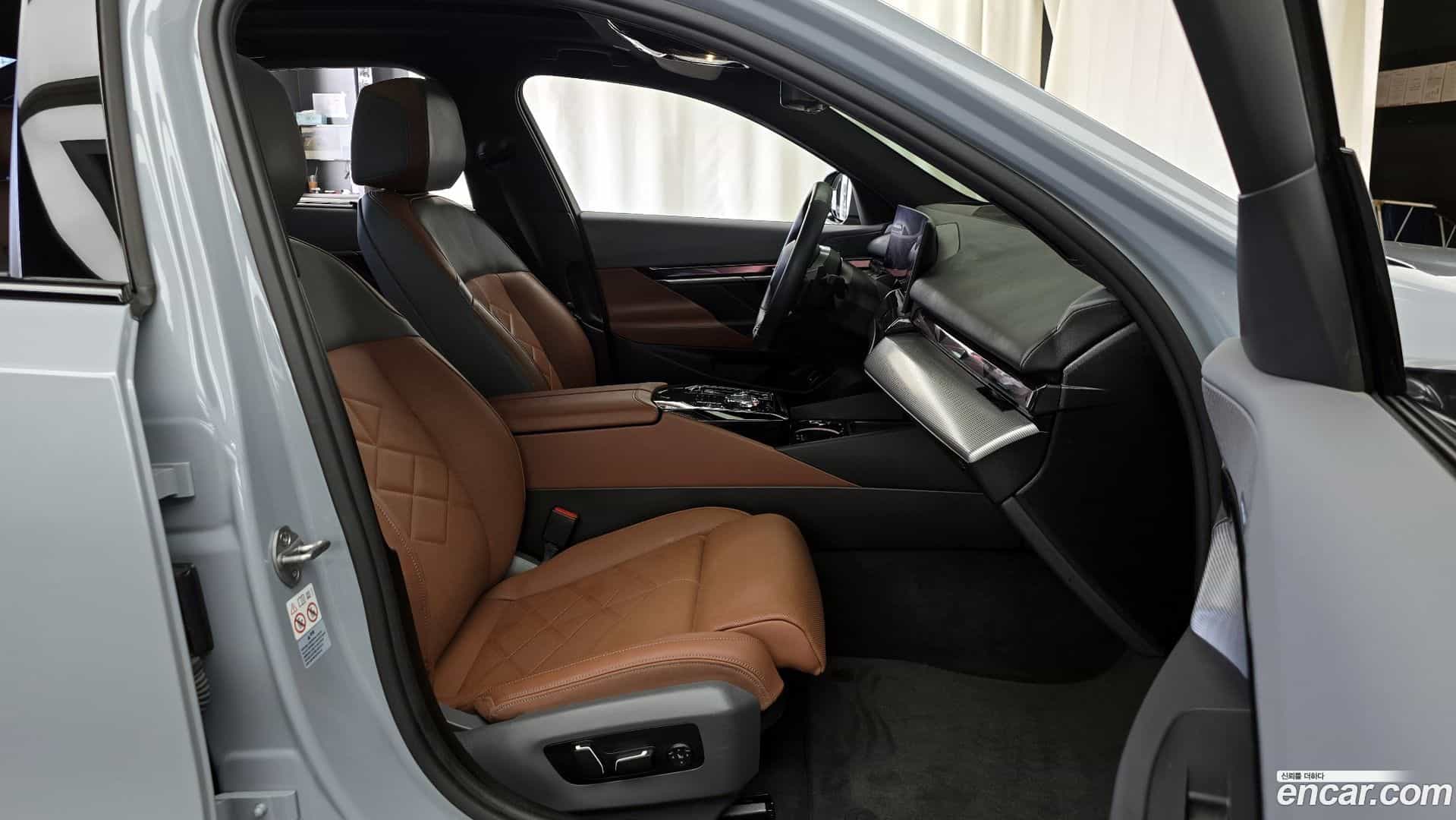 5-Series BMW 2023.10-INNER-036